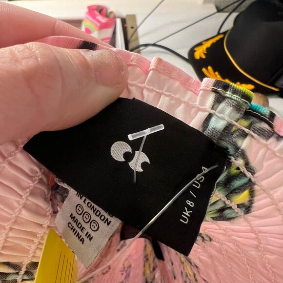 Lazy Oaf Pink Cropped Airbrush Flowers Shirred Tank Top, US 4 - Picture 7 of 7